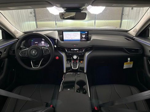 Certified 2025 Acura TLX w/ Technology Package image 15