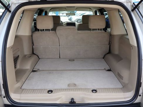 Used 2007 Ford Explorer XLT image 14
