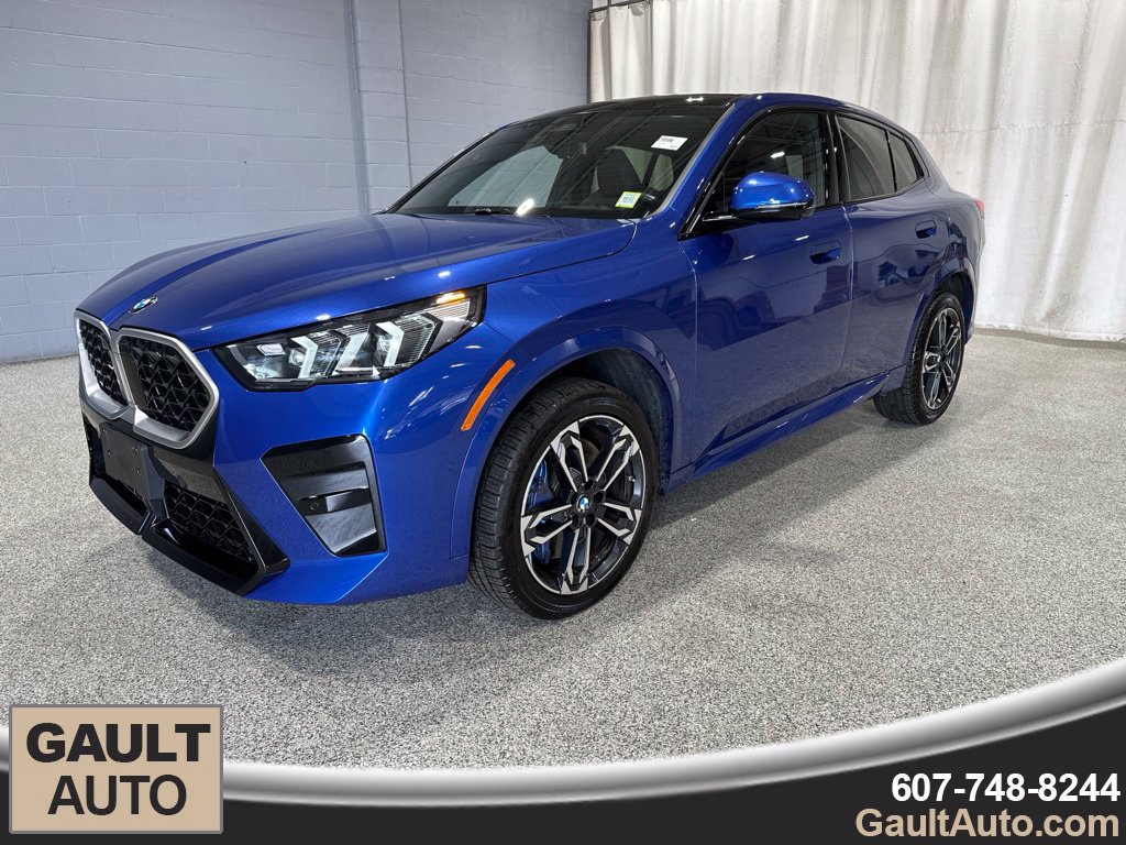 Used 2024 BMW X2 xDrive28i w/ Premium Package AWD/4WD image 4