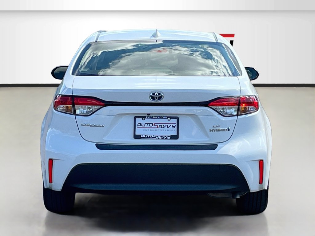 Used 2024 Toyota Corolla LE w/ LE Convenience Package FWD image 6