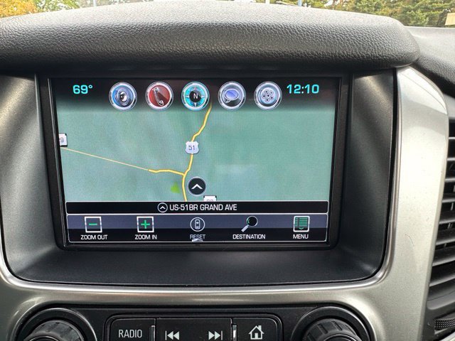 Used 2017 Chevrolet Tahoe Premier AWD/4WD image 32