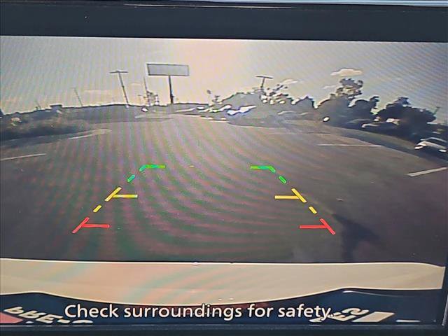 Used 2024 Nissan Rogue S FWD image 13