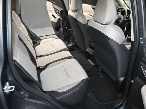 Used 2023 Subaru Forester AWD/4WD image 28