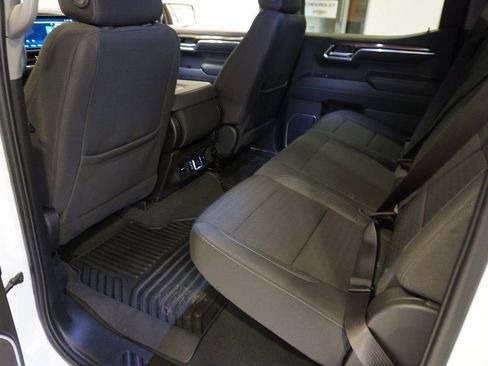 Certified 2024 Chevrolet Silverado 1500 LT image 25