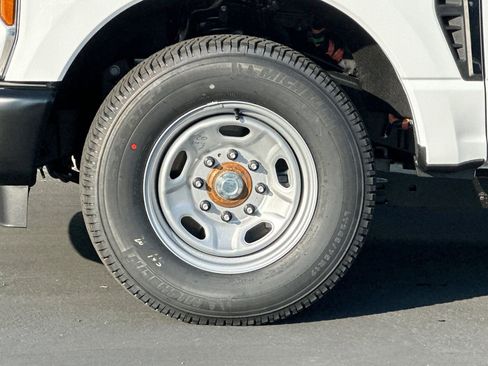 New 2026 Ford F350 XL image 22