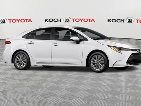 New 2026 Toyota Corolla LE image 17