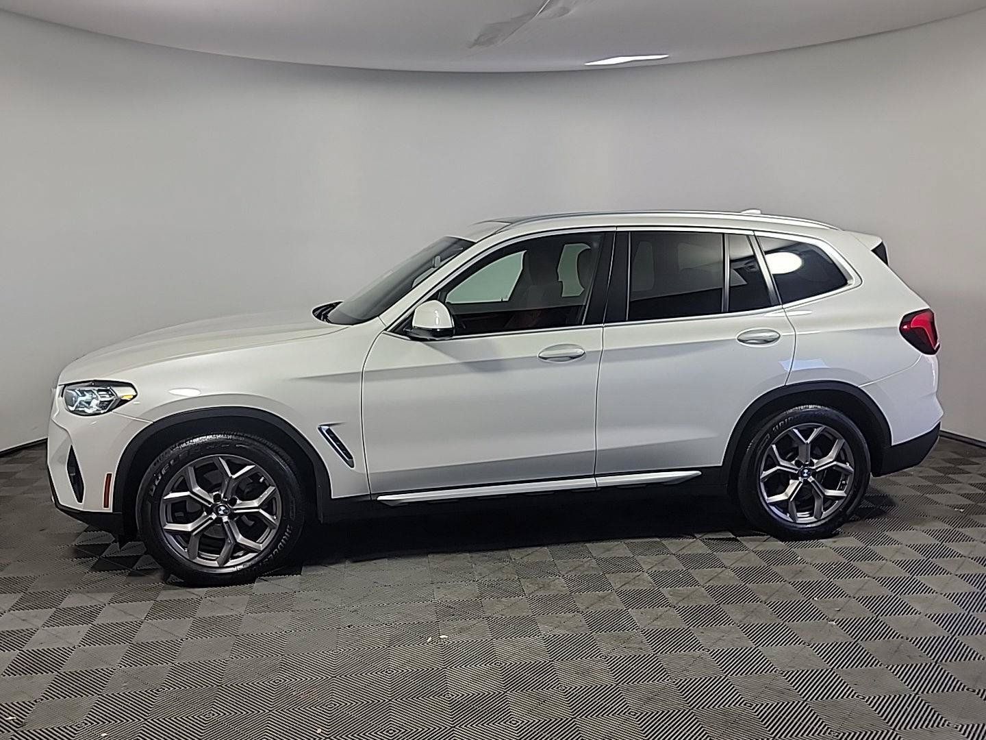 Used 2022 BMW X3 xDrive30i w/ Premium Package 2 AWD/4WD image 11