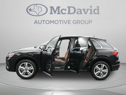 Used 2024 Audi Q3 2.0T Premium Plus w/ Premium Plus Package AWD/4WD image 42