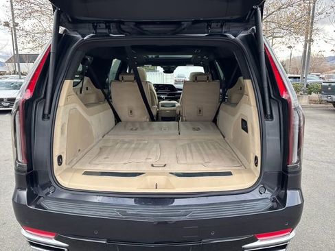 Certified 2023 Cadillac Escalade ESV Premium Luxury w/ Performance Package image 26