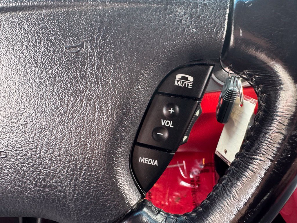 Used 2003 Ford Thunderbird RWD image 15