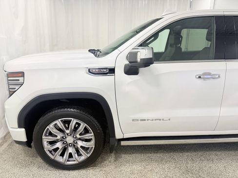 Used 2024 GMC Sierra 1500 Denali image 4