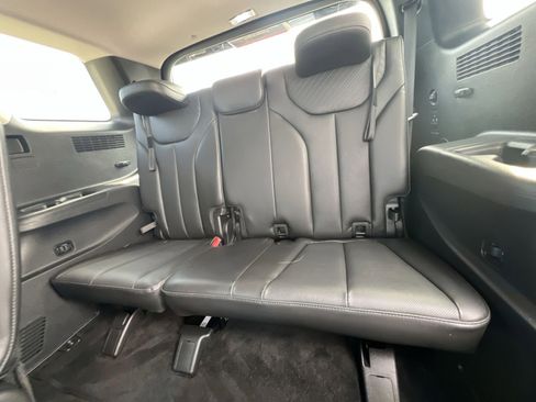Used 2025 Hyundai Palisade SEL AWD/4WD image 25