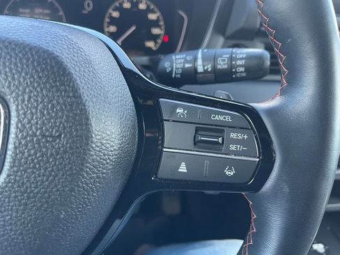 Used 2024 Honda Pilot TrailSport image 28