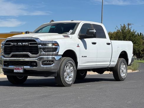 New 2026 RAM 2500 Big Horn AWD/4WD image 7