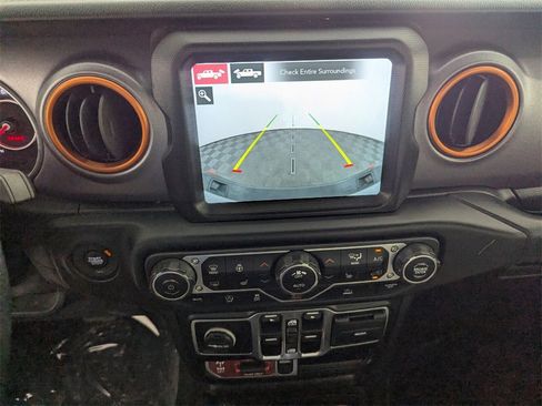 Certified 2021 Jeep Gladiator Mojave image 22