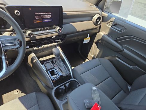 New 2026 Chevrolet Colorado W/T w/ WT Custom Package image 21