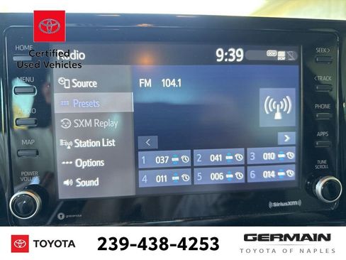Used 2022 Toyota Corolla LE image 18