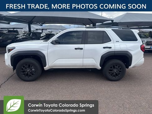 Used 2026 Toyota 4Runner SR5 AWD/4WD image 5