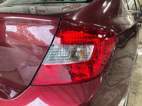 Used 2012 Honda Civic LX image 32