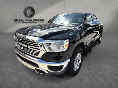 Used 2023 RAM 1500 Laramie AWD/4WD image 1