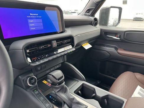 New 2026 Toyota Land Cruiser image 10