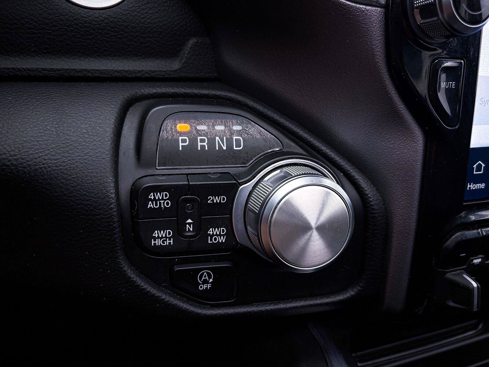 Used 2023 RAM 1500 Laramie AWD/4WD image 23
