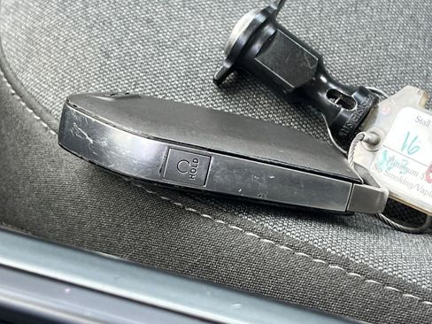 Used 2025 Kia K4 FWD image 25