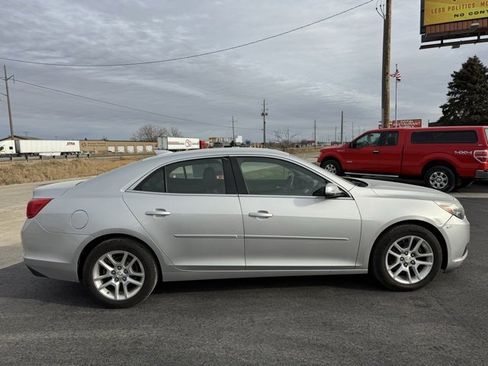 Used 2015 Chevrolet Malibu LT w/ Power Convenience Package image 29