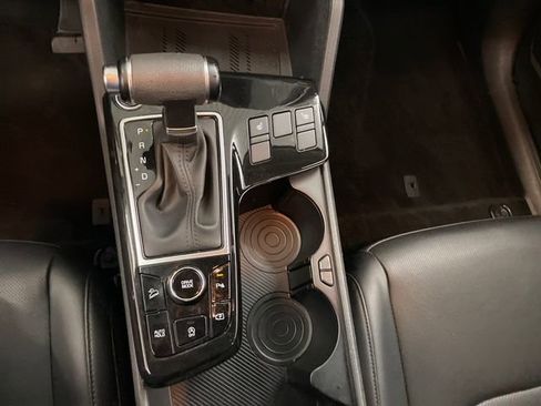 Certified 2023 Kia Sportage EX image 16