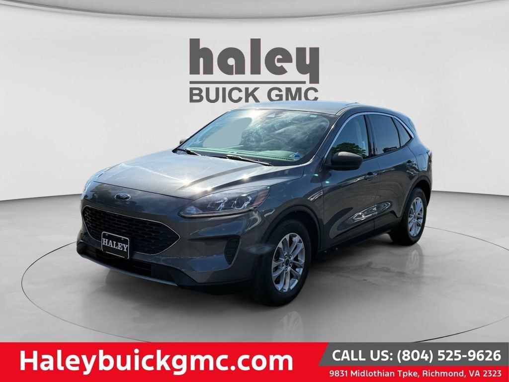 Used 2022 Ford Escape SE FWD image 1