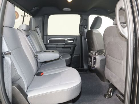 Used 2024 RAM 2500 Big Horn w/ Level 2 Equipment Group AWD/4WD image 13