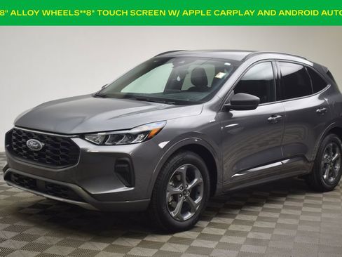 Used 2024 Ford Escape ST-Line image 3