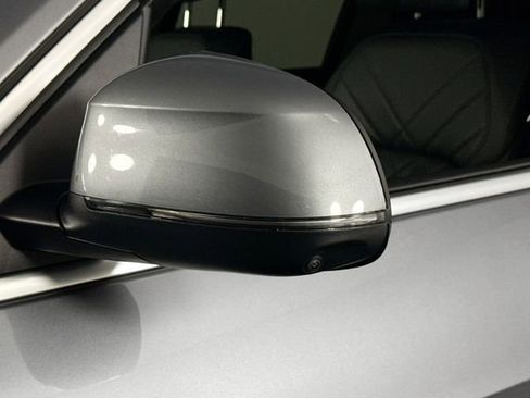 Used 2024 BMW X7 xDrive40i w/ Premium Package AWD/4WD image 17