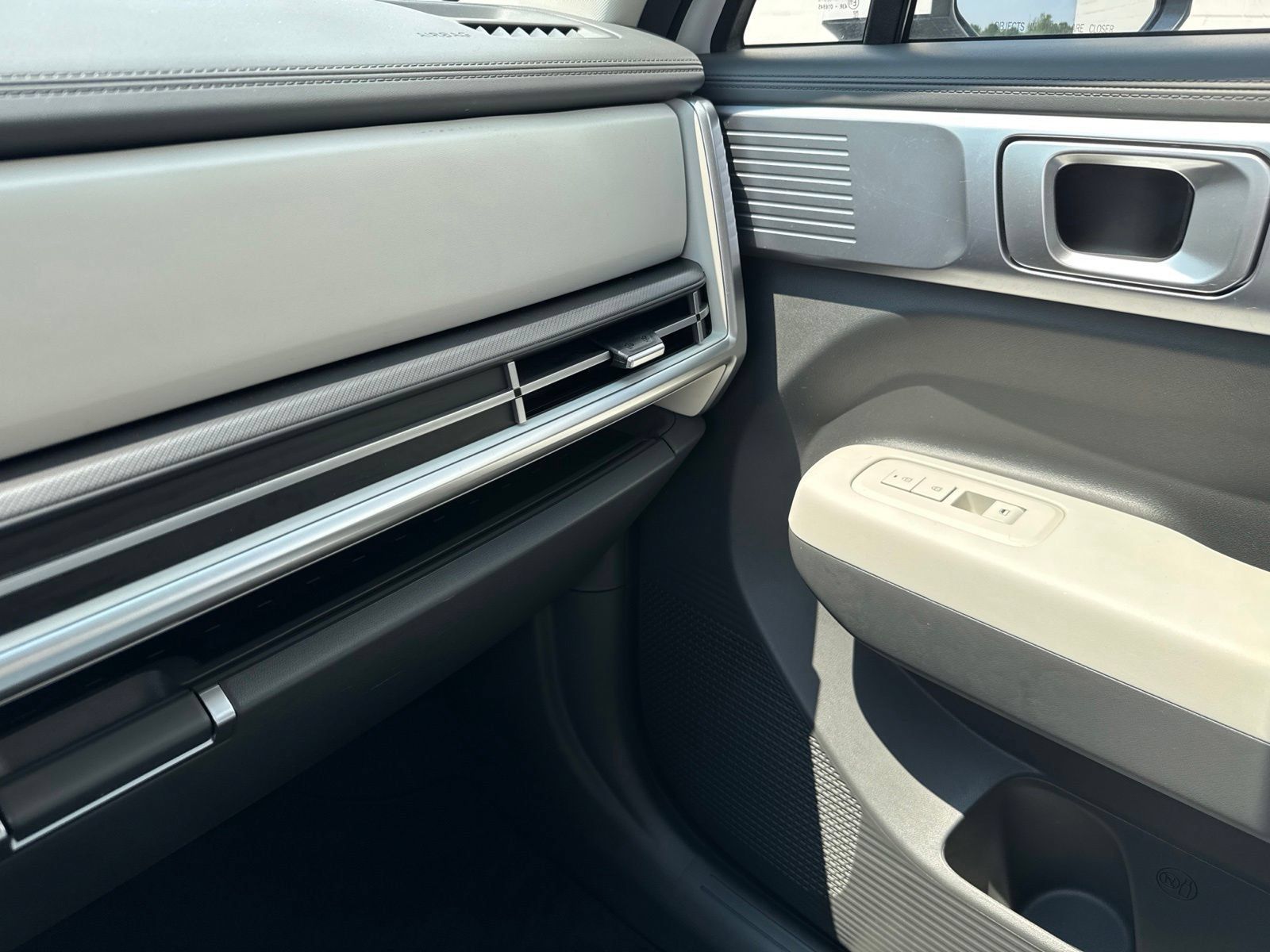 Certified 2026 Hyundai Santa Fe SE FWD image 30