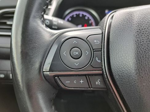 Used 2023 Toyota Camry SE image 14