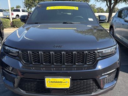Certified 2024 Jeep Grand Cherokee Limited w/ Black Appearance Package