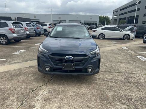 Certified 2024 Subaru Outback Onyx Edition image 2