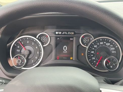 New 2026 RAM 2500 Tradesman AWD/4WD image 28