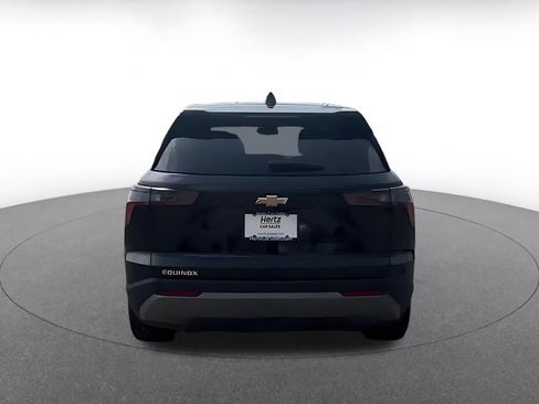 Used 2025 Chevrolet Equinox LT FWD image 14