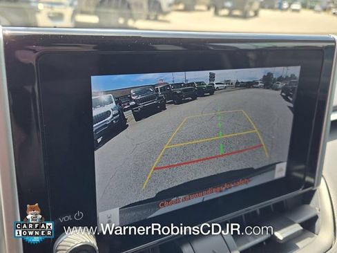 Used 2023 Toyota RAV4 XLE FWD image 22