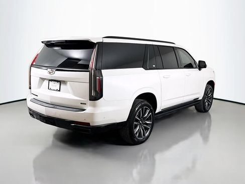 Used 2023 Cadillac Escalade ESV Sport w/ Touring Package AWD/4WD image 7