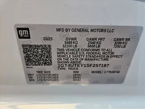 New 2025 GMC Sierra 3500 SLE w/ Preferred Package image 18