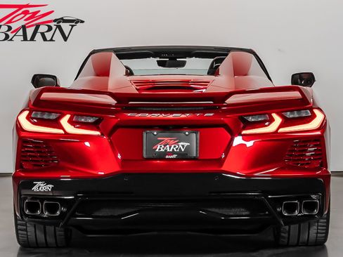Used 2022 Chevrolet Corvette Stingray w/ Z51 Performance Package image 4