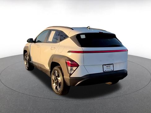 Used 2025 Hyundai Kona SEL image 11