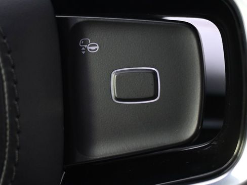 New 2026 Lincoln Navigator Black Label AWD/4WD image 32