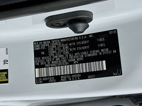 Used 2025 Toyota Corolla Cross AWD Hybrid image 31