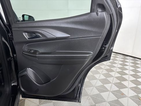 Used 2024 Chevrolet TrailBlazer ACTIV w/ Driver Confidence Package image 22
