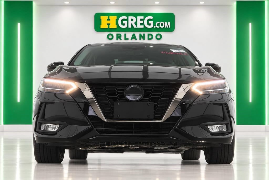 Used 2022 Nissan Sentra SR w/ SR Premium Package FWD image 7