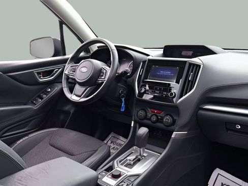 Used 2019 Subaru Forester Premium w/ All-Weather Package image 18