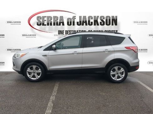 Used 2014 Ford Escape SE w/ Equipment Group 201A image 5